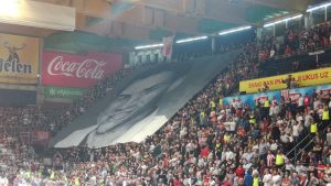 EMOTIVNO: Prelepa koreografija navijača Zvezde posvećena Marku Ivkoviću (VIDEO)