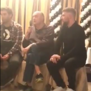 ‘DA LI DA PRIČAM DA STE UZIMALI PARE OD IGRAČA’: Žestoka svađa Duleta Vujoševića i Kimija Radisavljevića! (VIDEO)