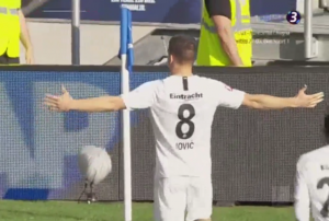 NEZAUSTAVLJIV: Sjajni Luka Jović novim golom doneo pobedu Ajntrahtu (VIDEO)