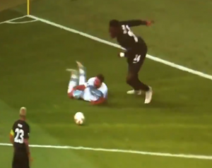 HOROR: Prelom fudbalera Lacija albanskog porekla nije za one sa slabim stomakom! (VIDEO)