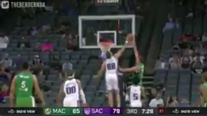 BJELICA BLISTAO NA SVOM DEBIJU: Monstruozne blokade, dvocifren učinak i sve popunjene kolone (VIDEO)