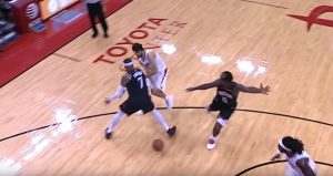 MAĐIONIČAR TEODOSIĆ: Srpski košarkaš ‘ponizio’ NBA zvezdu (VIDEO)