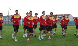 CRNOGORCI SAMOUVERENI: Ni da za Srbiju igraju Nejmar, Mesi ili Ronaldo ne bismo se prilagođavali