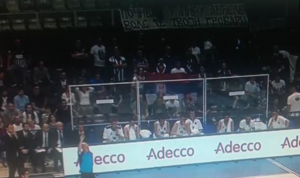 POČIVAJ U MIRU ANĐELE: Navijači Partizana emotivnom porukom se oprostili od malog Dukija (FOTO)