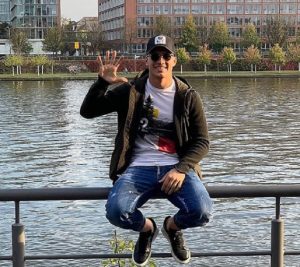 ‘PREOKRET U FRANKFURTU’: Direktor Ajntrahta iznenadio pričom o broju ponuda za Jovića