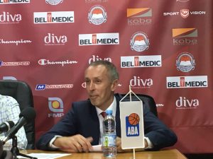 BURNA KONFERENCIJA U ŽELEZNIKU: Tomić – ne možete nikad da me isprovocirate, nemojte me to pitati ako me cenite!