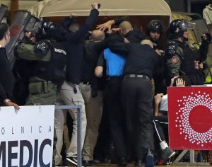 Sudije jedva izašle iz Pionira…