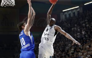 SI ODUŠEVLJEN NAVIJANJEM GROBARA: Kad su oni tu, kao da imamo sedam igrača na parketu