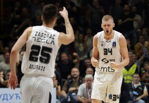 NEIZVESNO U NOVOM MESTU: Partizanovi navijači se ‘iracionalno nerviraju’, ali i dalje veruju (TVITOVI)