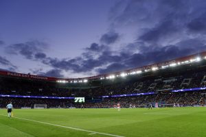 LŠ: Dortmund razbio Atletiko, Barsa sigurna i bez Mesija, a iznenađenje večeri viđeno je u Parizu (VIDEO)