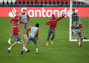 NAVIJAČI ZVEZDE DEPORTOVANI IZ PARIZA: PSŽ poručio – ‘Nema veze što imate kartu, možda vas ne pustimo na stadion’