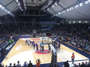 SKANDALOZNI INCIDENTI U MORAČI: Navijači Budućnosti vređali Čovića pa divljački tukli navijače Zvezde (VIDEO)