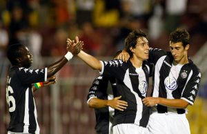 JAVIO SE MILJENIK CRNO-BELIH: Bivši špic objavio sliku u dresu Partizana i izazvao euforiju navijača