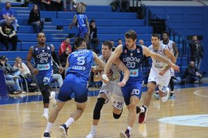 ABA LIGA: Zadar demolirao Cibonu, dabl-dabl Luke Božića