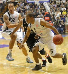 CRNO-BELI SUSRET: Bivši Partizanovi Amerikanci na jednom mestu – navijače obradovali porukom o ‘familiji’ (FOTO-UBOD)