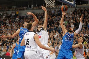 NBA ZVEZDA ODUŠEVILA SRBIJU: Posle ‘bacanja’ srpske zastave, košarkaš Pelikansa se slikao sa našom trobojkom!