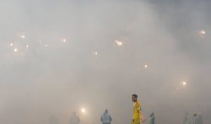 NAPETO ISPRED KAPIJA U HUMSKOJ: Dve frakcije poručile upravi Partizana ‘A sad adio’ (VIDEO)