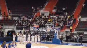 NAVIJAČI PARTIZANA ODUŠEVILI RUSE: Uprkos porazu, pristalice crno-belih napravile sjajnu atmosferu u Sankt Peterburgu! (VIDEO)