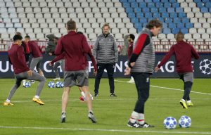 UDARNE VESTI DANA: Oglasio se Matić povodom cveta maka, Liverpul bez Šaćirija u Beogradu