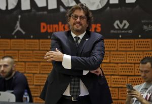 SJAJNA AKCIJA: Andrea Trinkijeri rešio da vas časti večerom, ne morate biti navijač Partizana!