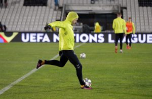TUŽNA NOVEMBARSKA SLIKA: Stadion Partizana prazan, ko će na tribine po hladnoći i kiši (FOTO)