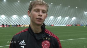 AJAKS ODREŠIO KESU: Marin zamena za Frenkija De Jonga!