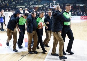 ABA KAZNILA PARTIZAN: Crno-beli bez navijača na tribinama, ali ipak mogu da imaju podršku