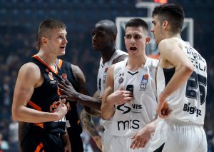 OGLASIO SE MURIĆ: Nisam protiv Partizana – ovi što me psuju ništa neće promeniti