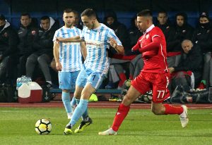 SLS: Zvezda ‘trojkom’ overila novi ‘travnati tepih’ u Subotici (VIDEO)