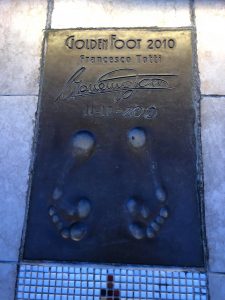 ‘FUDBALSKI HOLIVUD’ U MONAKU: Staza slavnih fudbalskih stopala na obali kneževine, ali šta je sa Srbima? (FOTO)