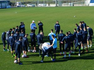 RAD STIGAO U ANTALIJU: ‘Povreda’ Veselinovića i problem sa internetom obeležili prvi dan