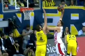 ‘EVROLIGAŠKA PIJACA’: Šampion Evrope pregovara oko Srbina, Sivu vezivali za Zvezdu, a on…