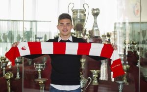 ZVEZDA ‘POTPISALA’ CRNOGORSKOG BISERA: Došao sam u največi klub u Srbiji, puno mi je srce!