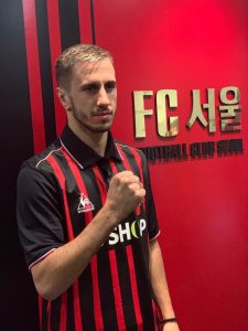 SEUL: Izvinjavamo se što smo postavili seksi lutke!