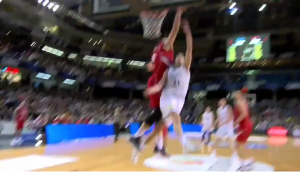FIBA NAS DOBRO ZABAVLJA: Dobro nam došao, Teo! Kako se na srpskom kaže ‘ugasiti svetlo’? (VIDEO)
