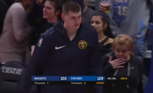 NBA: Jokić ‘zakucan’ za klupu sa dve blokade, Bogdanović i Bjelica srušili Sparse, ali bez većeg doprinosa (VIDEO)