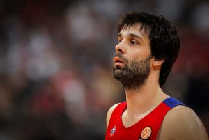 DA LI JE OVO POZIV DA SE VRATI: Miloš Teodosić u Kući slavnih VTB lige kao najbolji strani igrač!