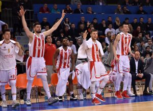 UDARNE VESTI DANA: Večiti zakazali derbi u finalu Kupa – navijači imali svoj ‘šou’ protiv Vojvodine, centar Partizana ranije morao u svlačionicu!