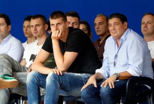 MIŠKO RAŽNATOVIĆ OŠTAR: O Divcu se pričalo po kafićima, a Jokić je stavljen na stub srama!