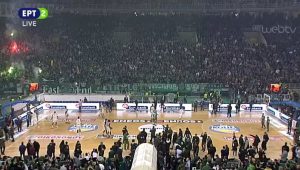 HAOS U GRČKOJ: Olimpijakos nije želeo da nastavi derbi, Panatinaikos direktno u finale – Janakopulos ostavio donji veš na klupu rivala! (FOTO-UBOD)