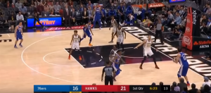 STEF KARI NEKA GA SE PLAŠI: U opasnog šutera Bobi izrasta, pogledajte trojku kojom je bacio navijače u trans (VIDEO)