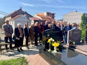 PRIJATELJI NIKAD NE ZABORAVLJAJU: Pre 15 godina ubijen je Branko Bulatović (FOTO)