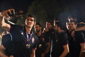 POSLE BOBIJA, JOŠ JEDAN SRBIN ŽELI U SIKSERSE: Reprezentativni tandem uskoro u Filadelfiji?