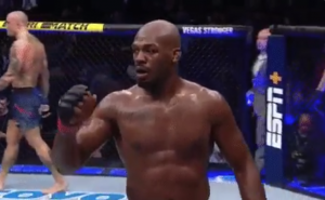 VRAĆA SE DŽON DŽONS: „Nikada nisam bio u ovako dobroj formi“!