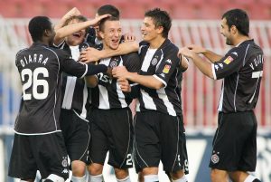 VEROVALI ILI NE: Strelac evrogola u ‘večitom’ derbiju danas zarađuje – kao taksista! (FOTO) (VIDEO)