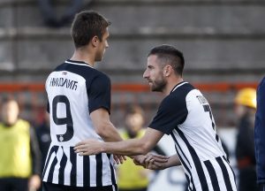 POSLEDICE ĆEMO TEK VIDETI: Poznato šta je Nikolić ‘odbrusio’ Lazetiću, napadač napravio i štetu na stadionu