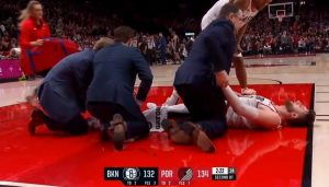 JEZIVA POVREDA JUSUFA NURKIĆA: Centar polomio nogu, javnost traži kaznu za sudiju koji ga je ‘nagazio’ (UZNEMIRUJUĆI VIDEO)