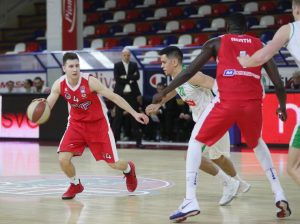 FOTO-UBOD: Juče bio jedan od najboljih u pobedi Zvezde nad Partizanom, večeras na klupi FMP-a!