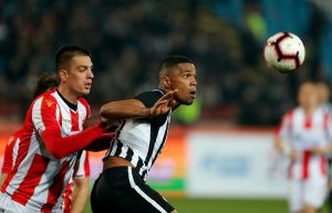 IZMAKLO KONTROLI: Vujadin Savić nakon derbija – igrači Partizana nervozni zbog tabele, ali sa budalama nema rasprave!