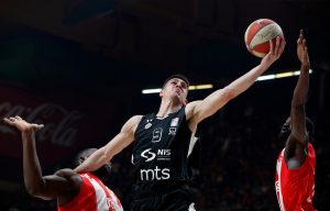 ABA LIGA NAJAVILA SPEKTAKL U REŽIJI GROBARA: Važno pitanje za sve navijače crno i crveno-belih! (VIDEO)